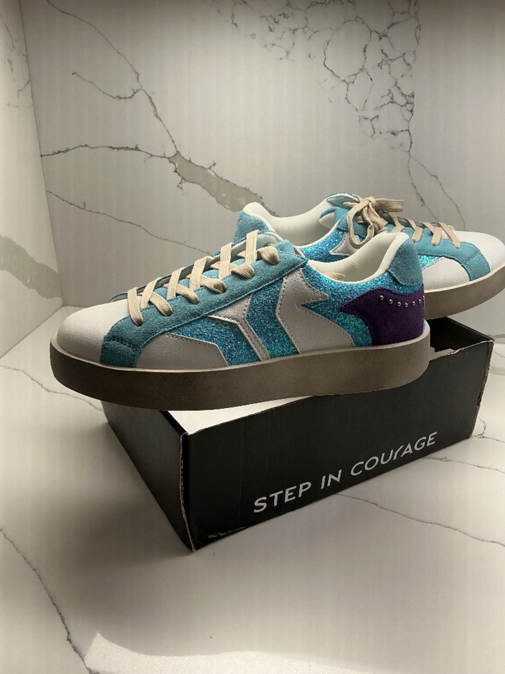 C.O.B. Culture of Brave retro blue / glitter wings play sneakers US 10-10.5 EU41